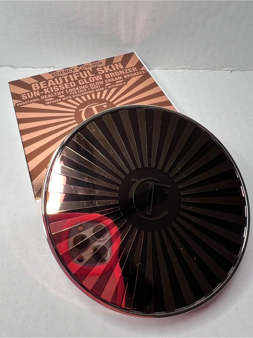 Charlotte Tilbury BEAUTIFUL SKIN SUN-KISSED GLOW BRONZER